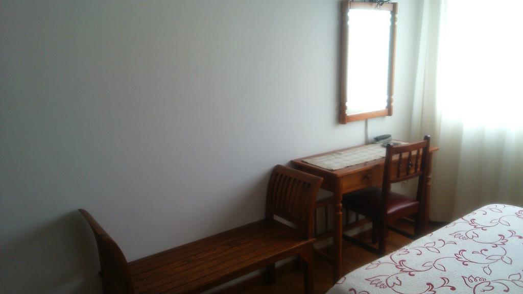 Pension Vazquez Vimianzo Номер фото