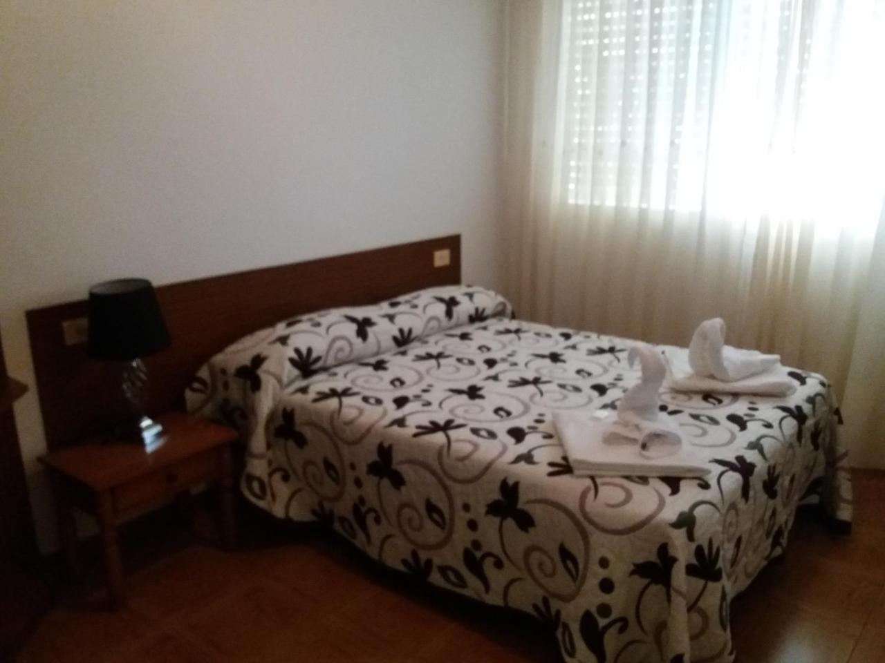 Pension Vazquez Vimianzo Экстерьер фото