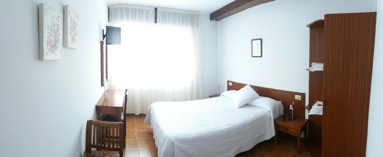Pension Vazquez Vimianzo Экстерьер фото